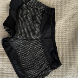 Lululemon light reflecting black running shorts